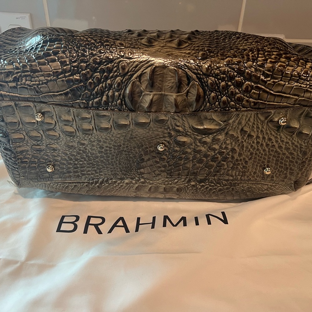 Brahmin Purse and Wallet - Picture 4 of 7